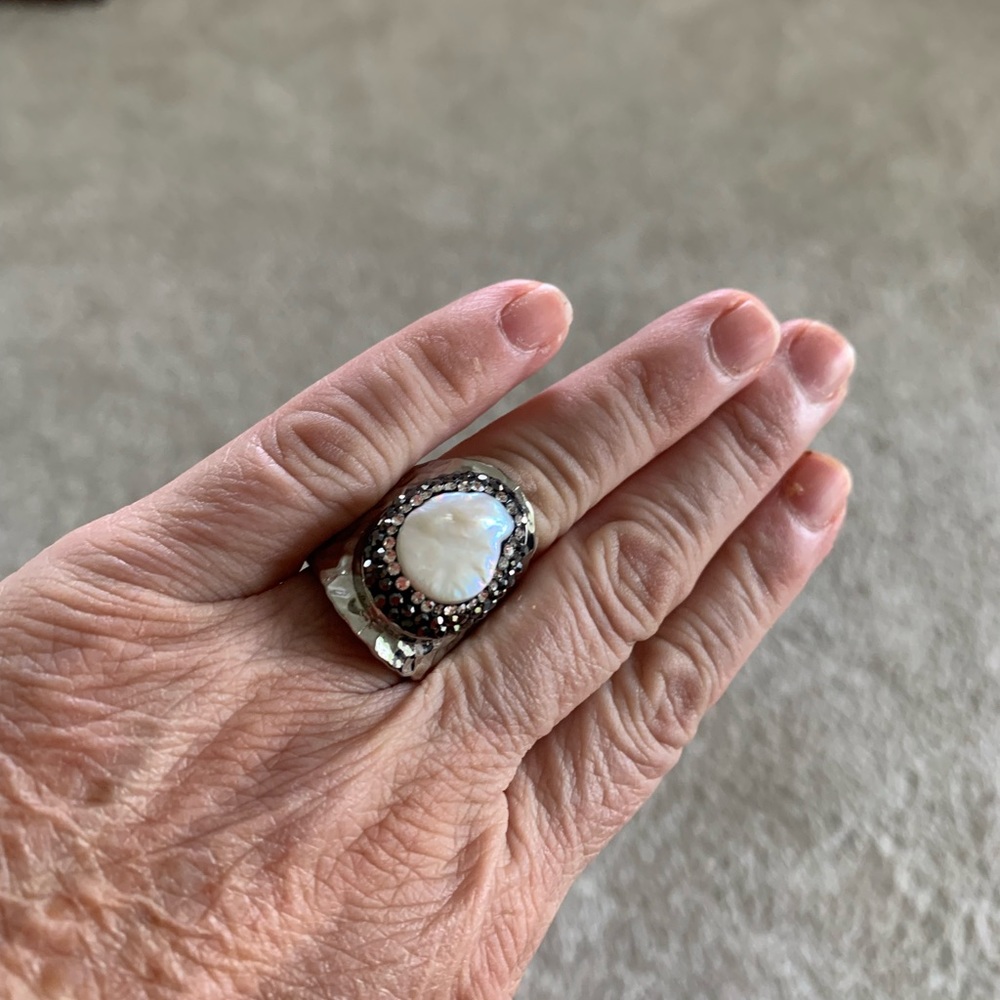 Pearl and rhinestone ring - Picture 3 of 5